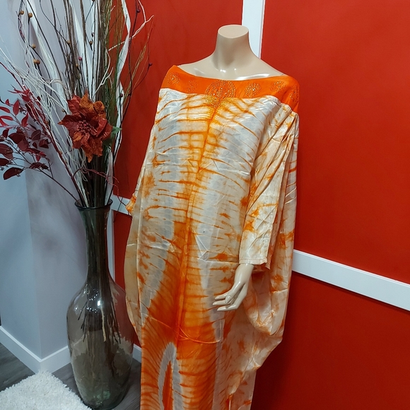African adire silk caftan,Adire top and leggings - Picture 13 of 17